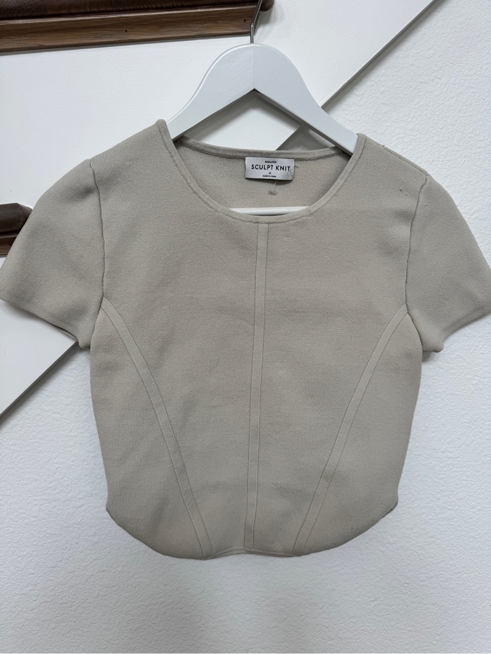 Aritzia Sculpt knit top